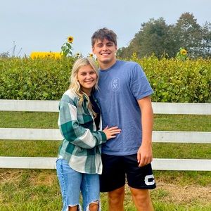 Meet your Posher, Caroline